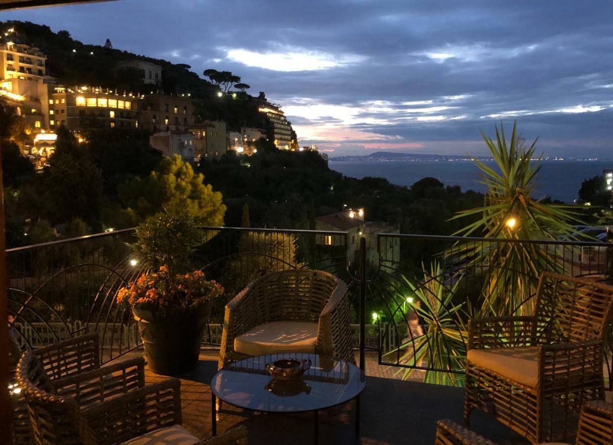 La Conca Dei Sogni Apartment Sorrento Luaran gambar
