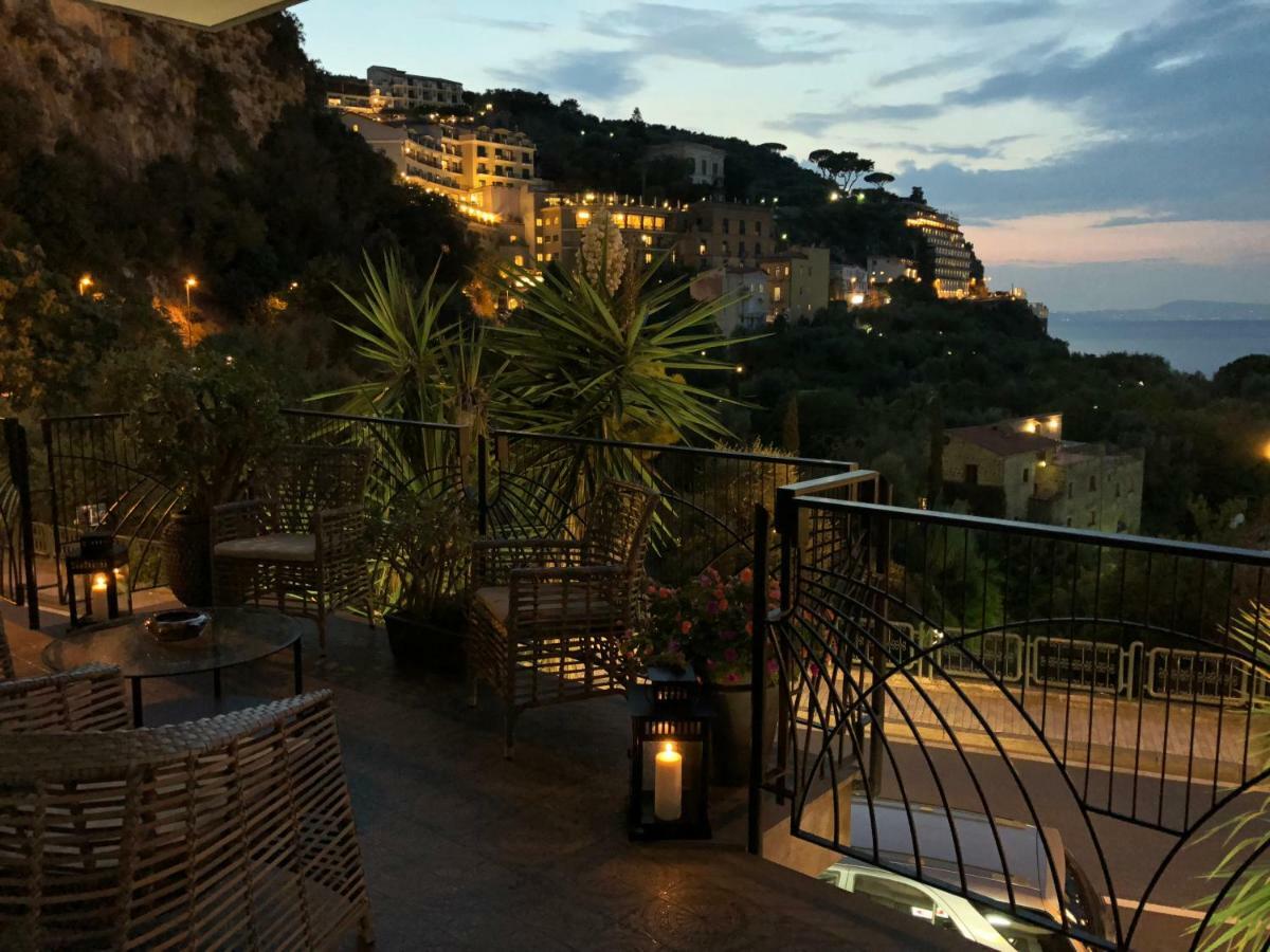 La Conca Dei Sogni Apartment Sorrento Luaran gambar