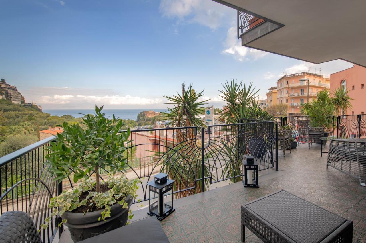 La Conca Dei Sogni Apartment Sorrento Luaran gambar